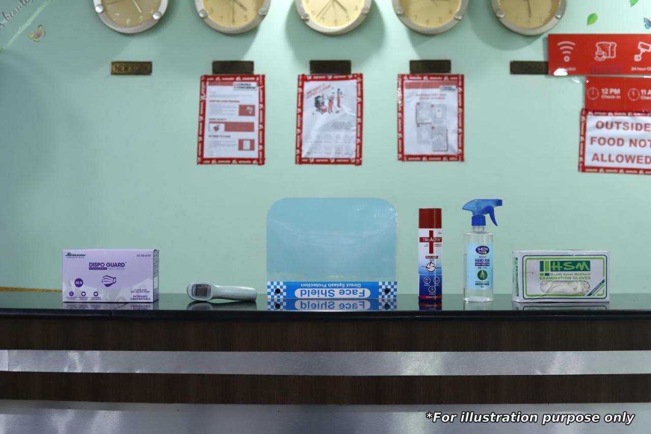 Oyo 81409 Hotel Sivajothi Thoothukudi Buitenkant foto